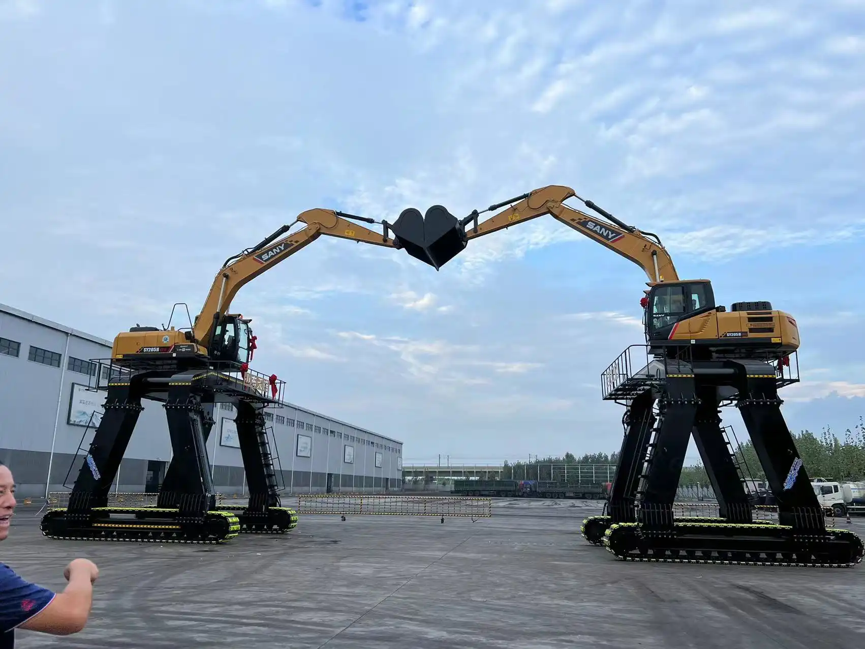 straddle carrier straddle carrier