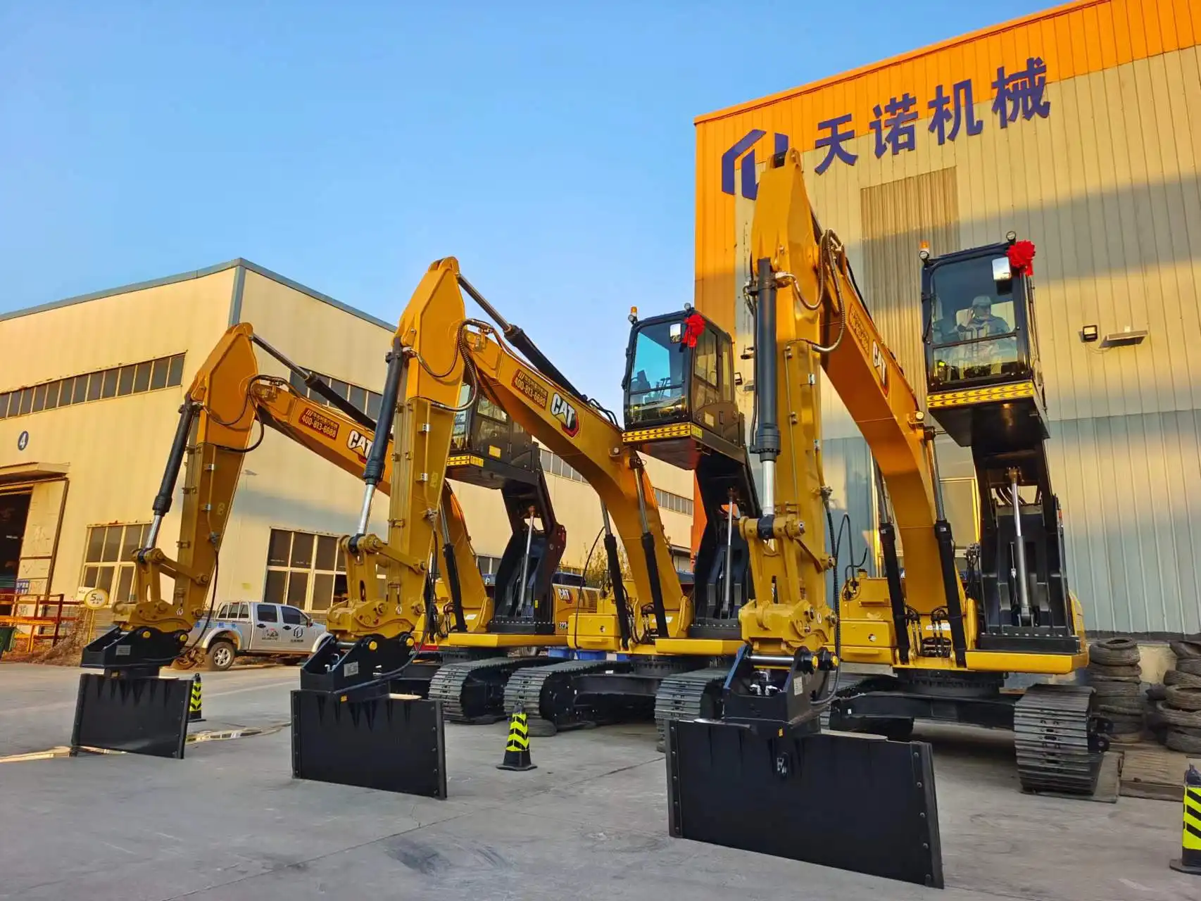 Excavator lift cab modification Excavator lift cab modification