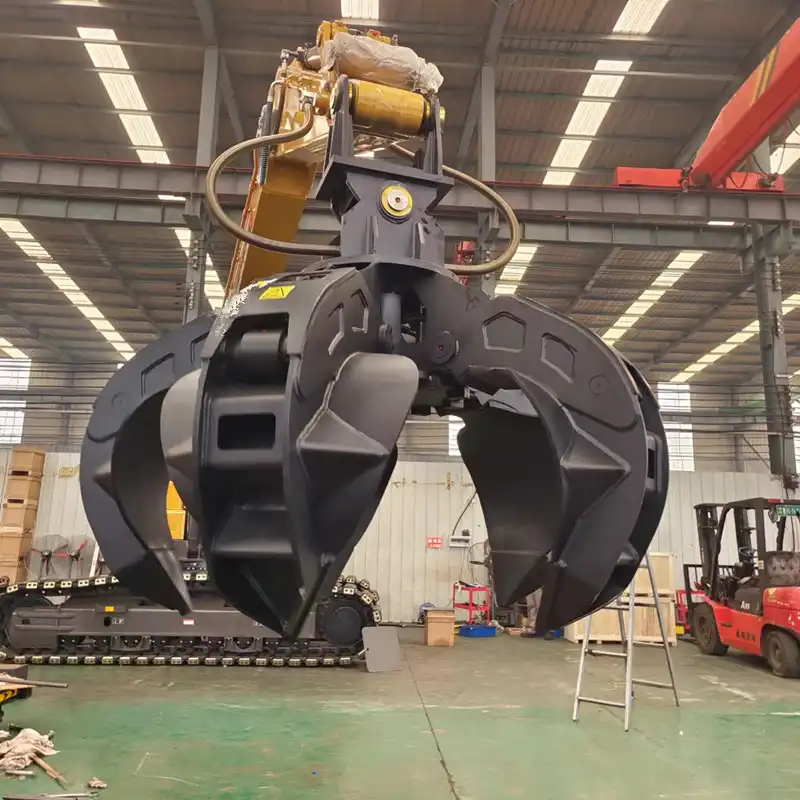 Excavator metal scrap grapples 