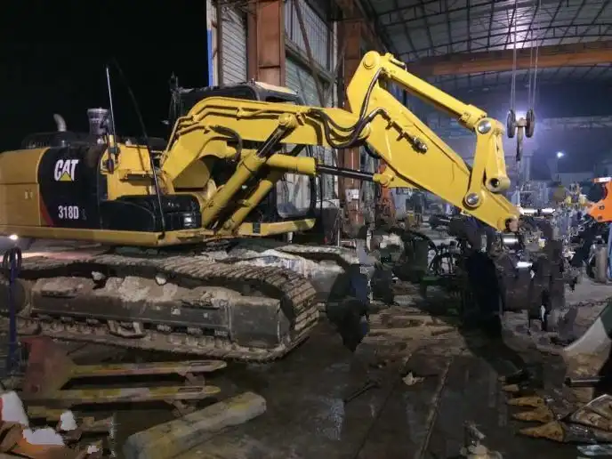 Excavator tunnel arms  Excavator tunnel arms