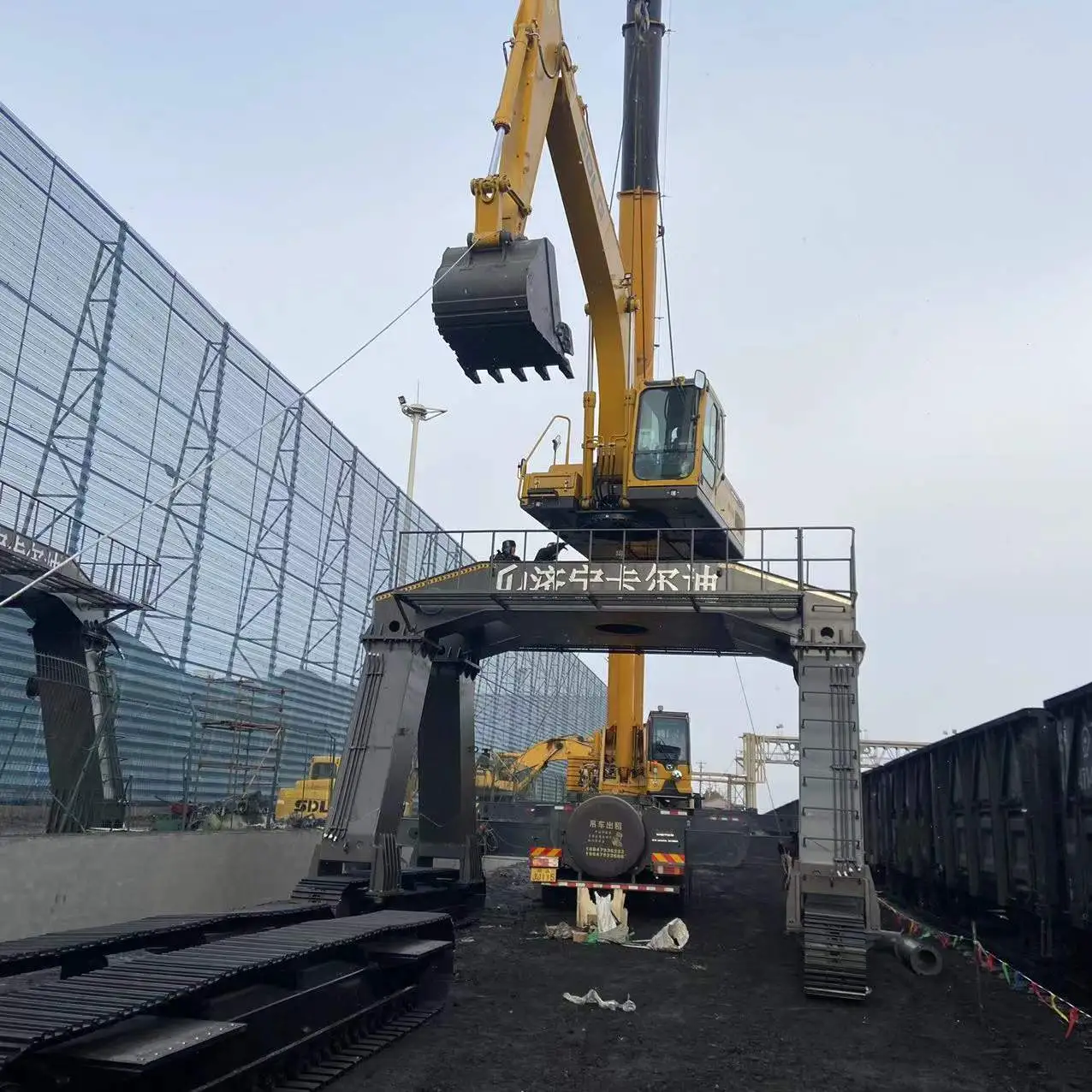 img-382 382- img-382 382-