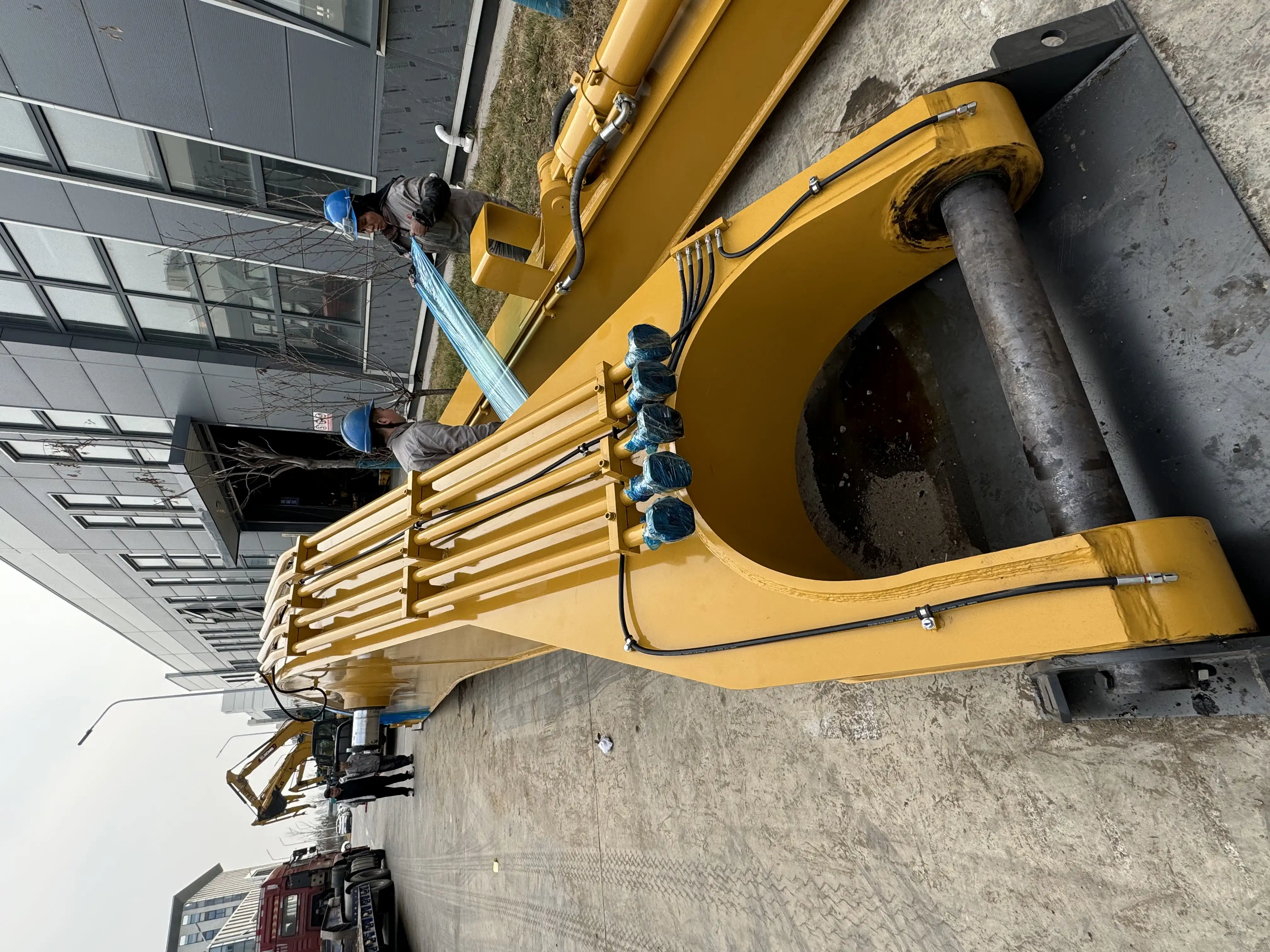 excavators long reach boom