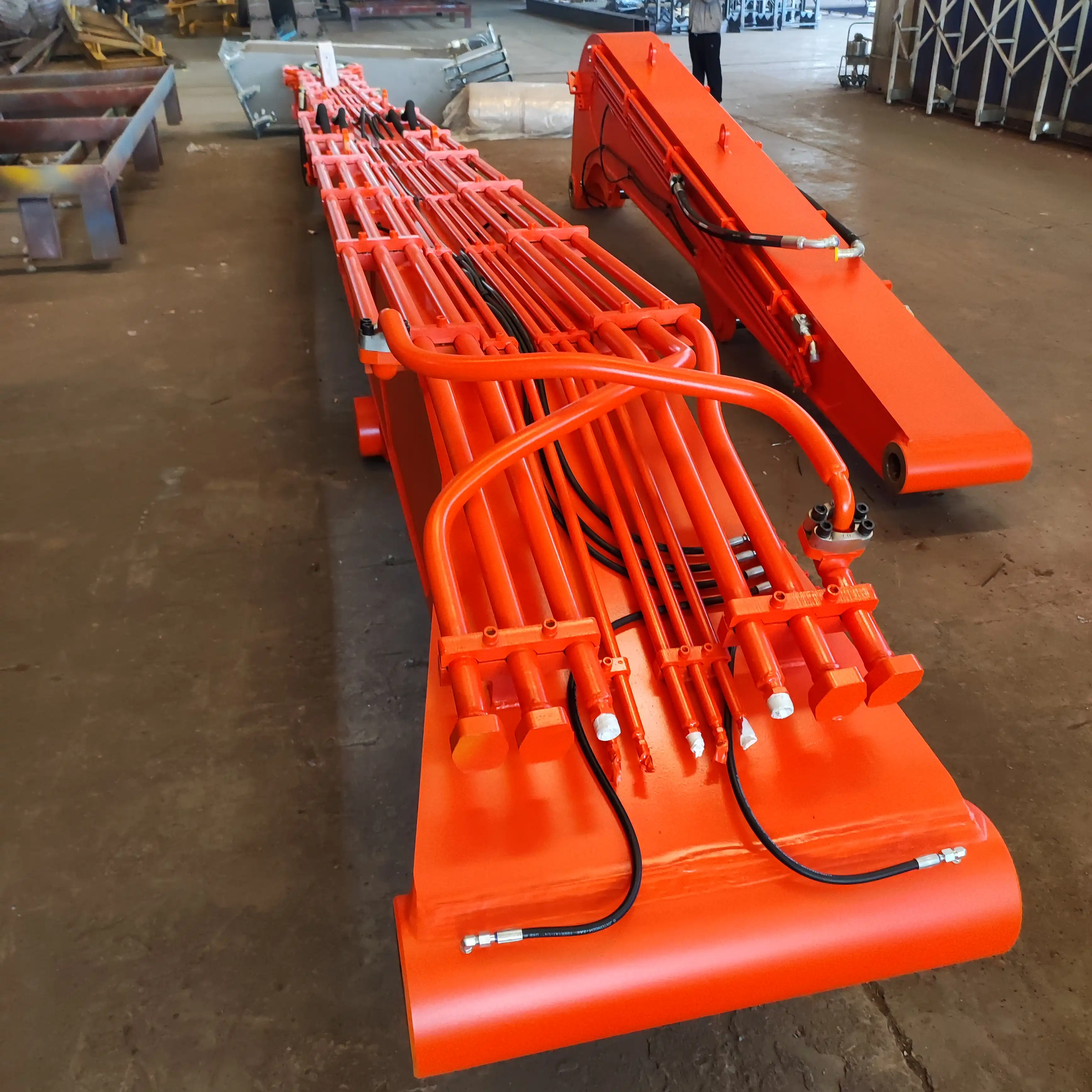long reach boom