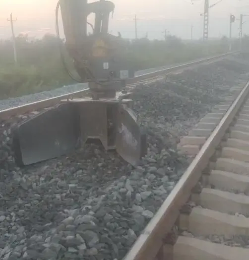 ballast plow