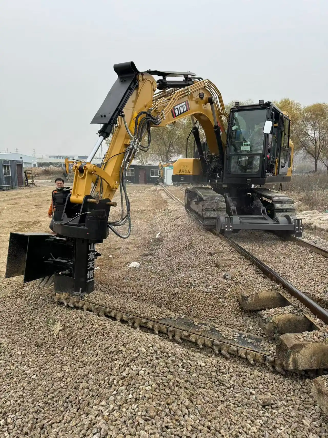  rail-road ballast undercutter excavator 