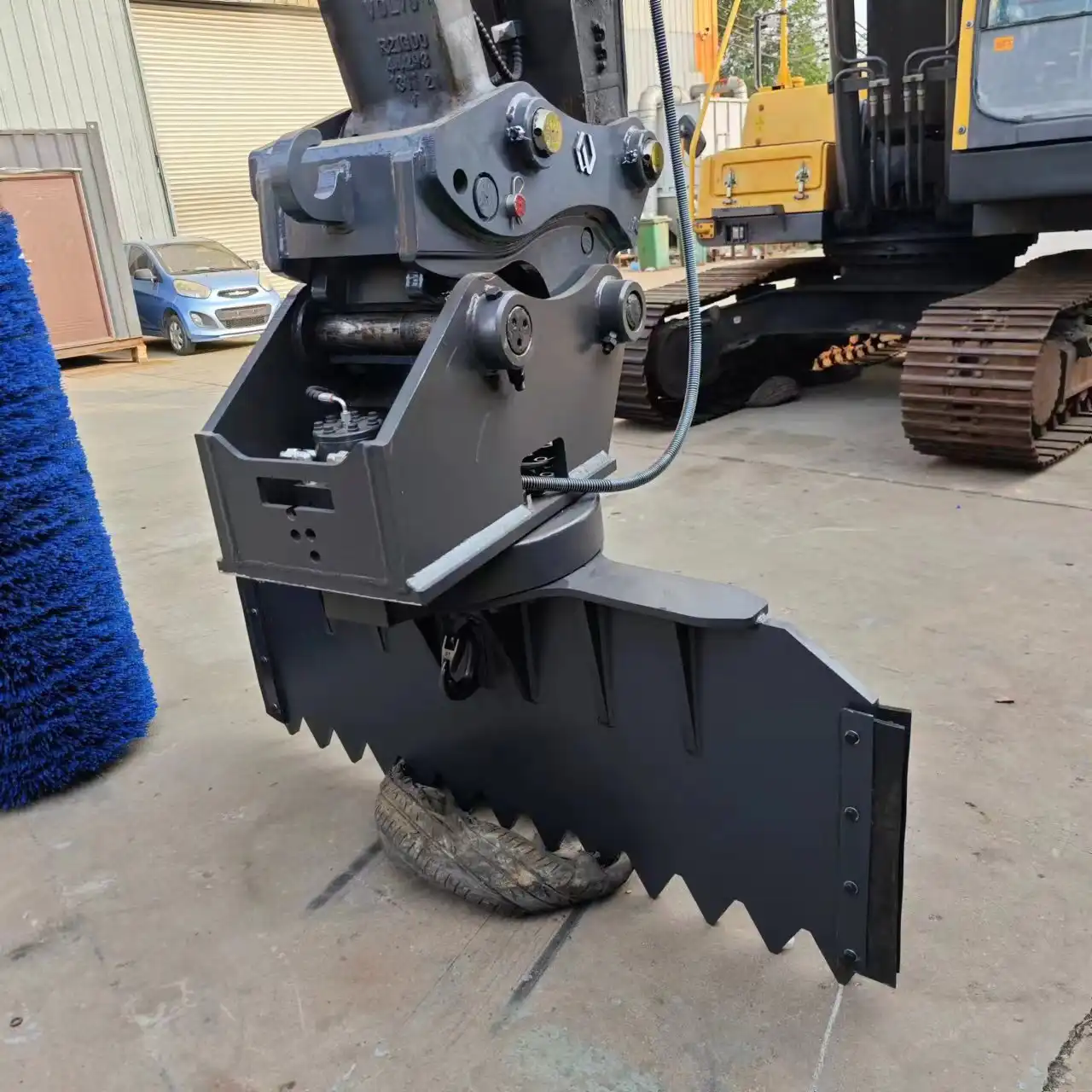excavator rotating scraper