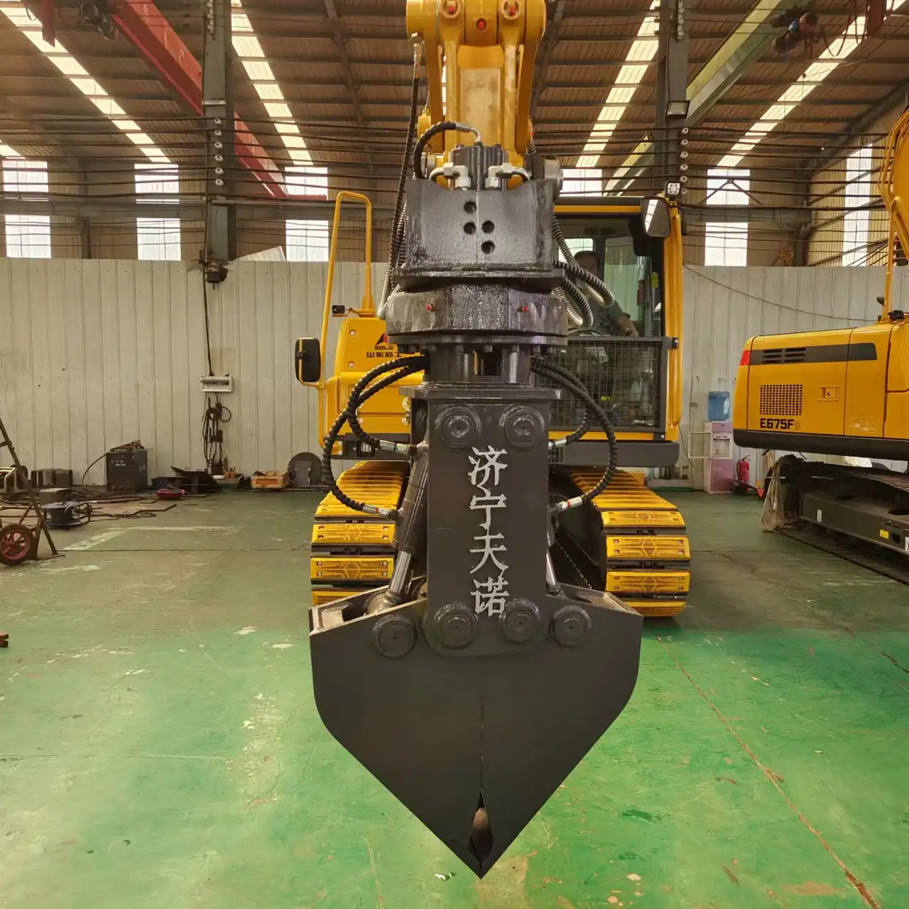 excavator-rail-clamp excavator-rail-clamp