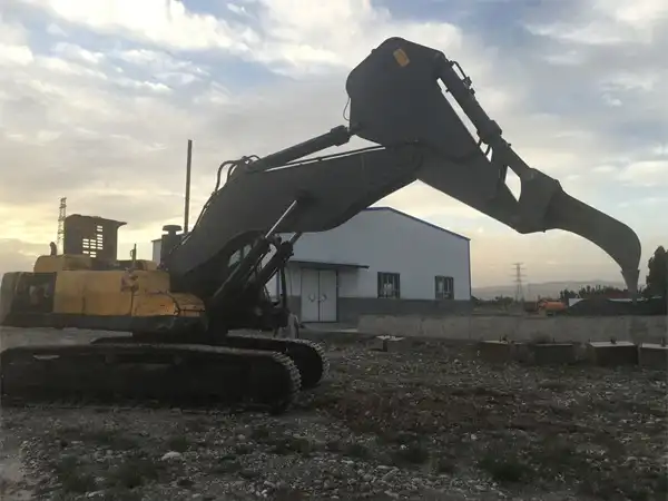 excavator rock arm
