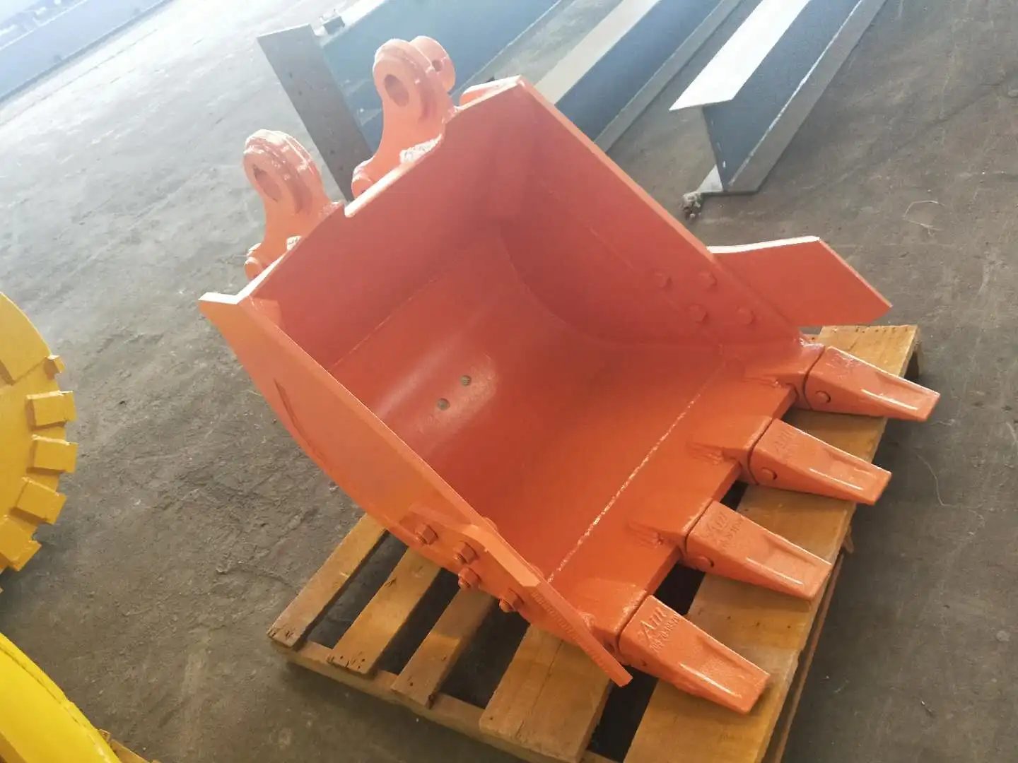 excavator bucket attachment