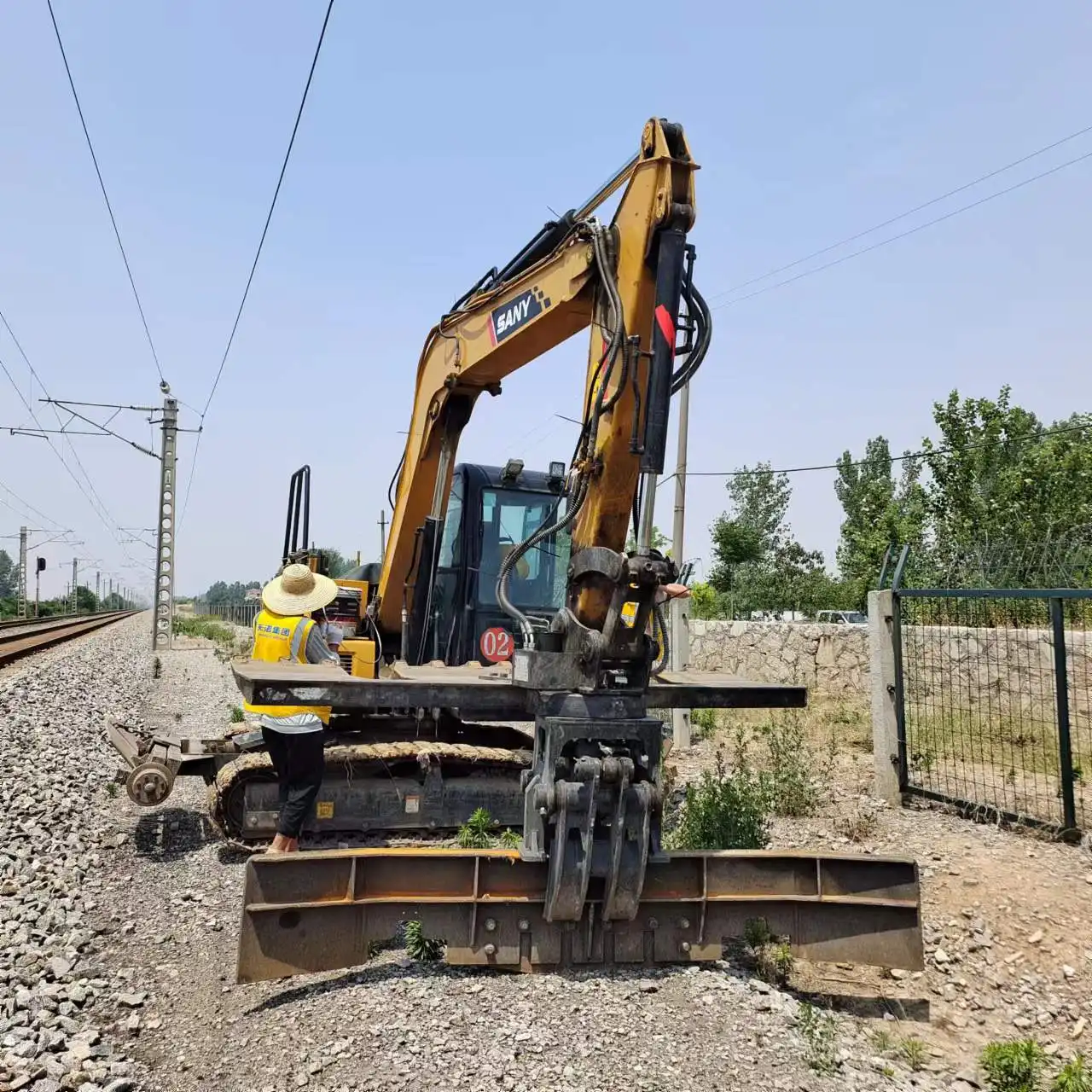 railway sleeper changer