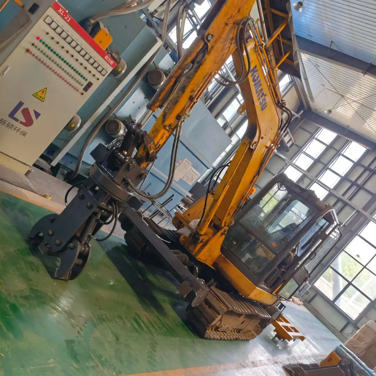 Excavator Hydraulic Rail Clamp Excavator Hydraulic Rail Clamp