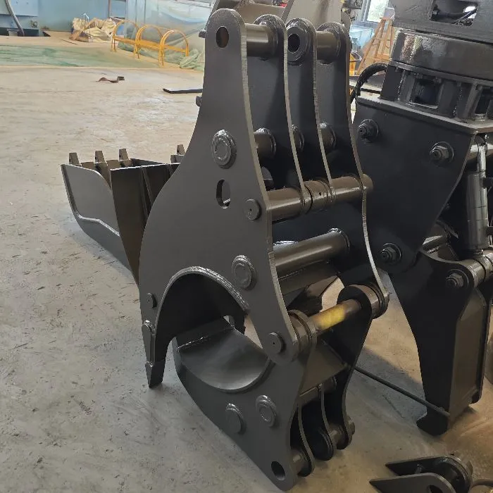 Excavator tree stumper Excavator tree stumper