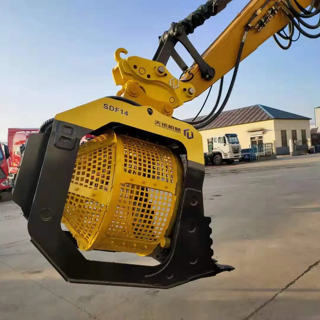 What size screening bucket fits a 3‑5 ton mini excavator?