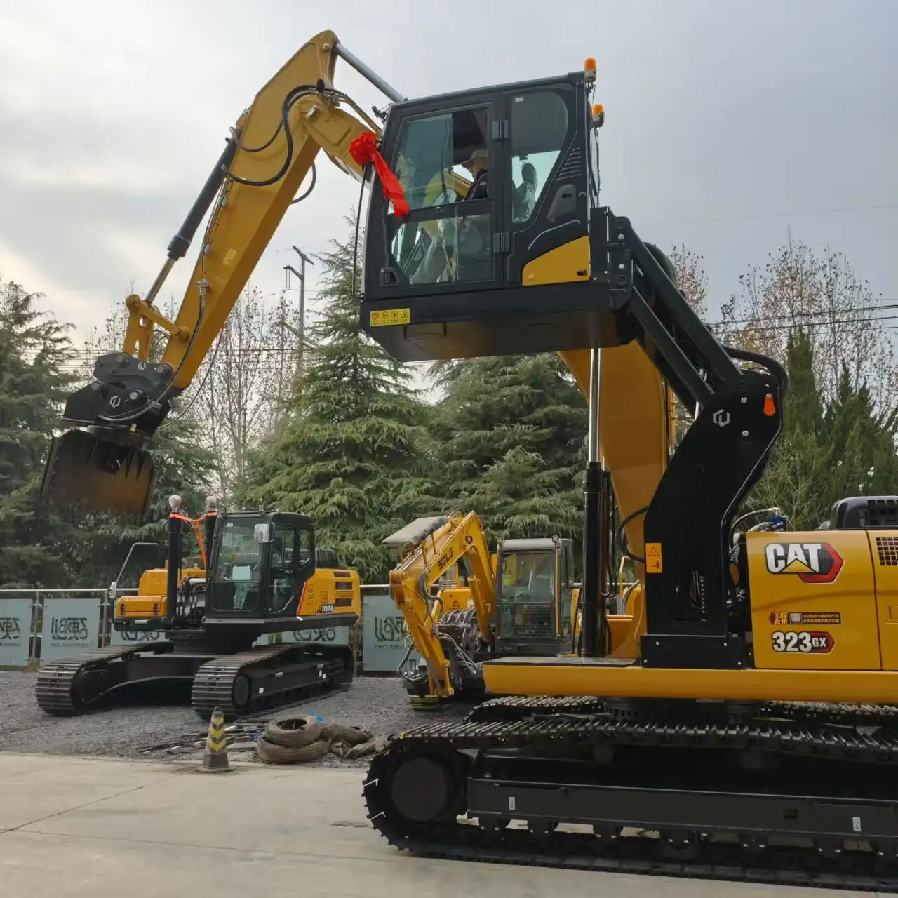 Excavator Cab Riser Applicable Models