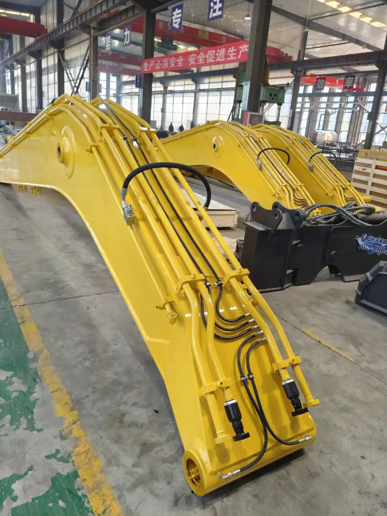 Long Arm Excavator Specifications