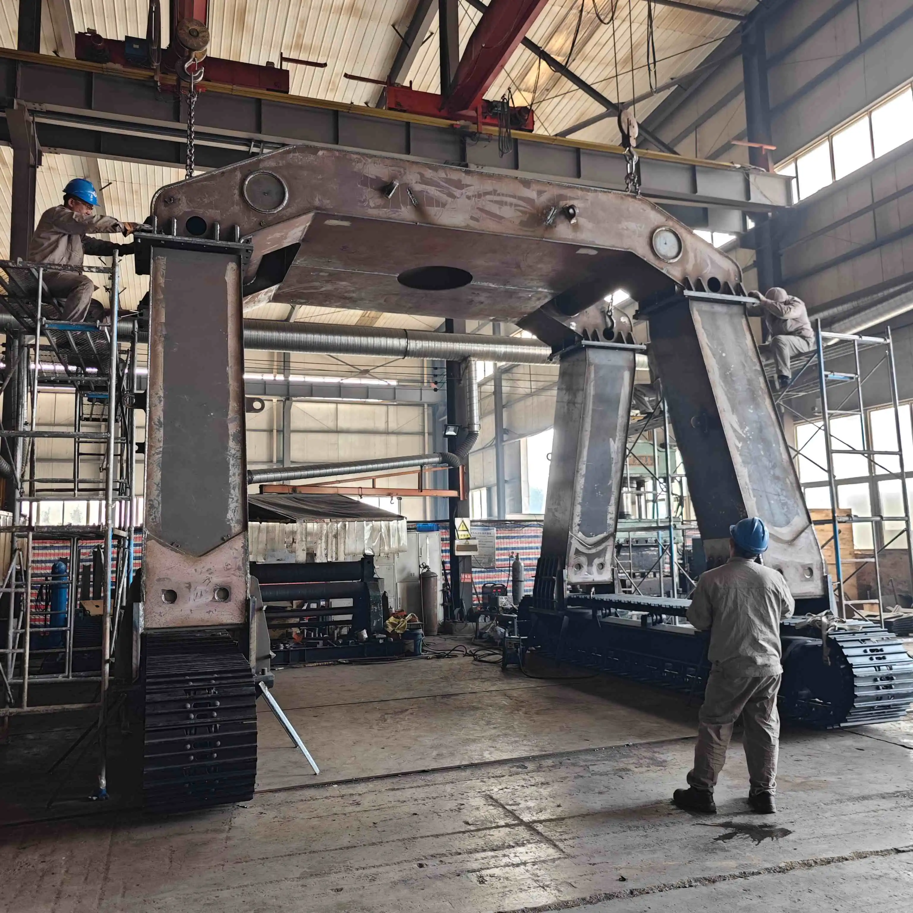 How to build long legs for an excavator?
