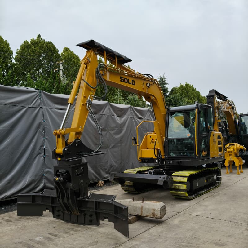 Excavator Rotating Scraper: 360° Grading Attachment for Any Slope