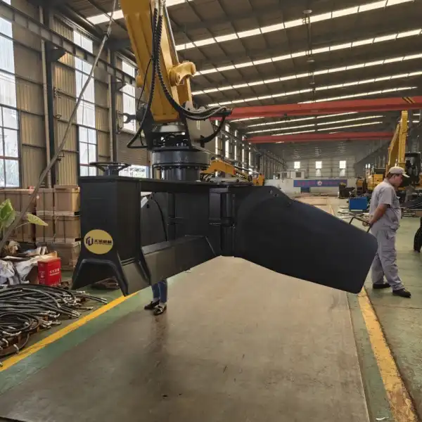 Can the ballast plow clean both sides of railway tracks?