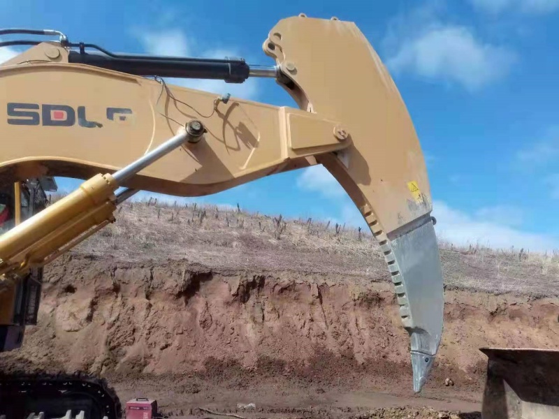 Under what working conditions should a rock arm be used?