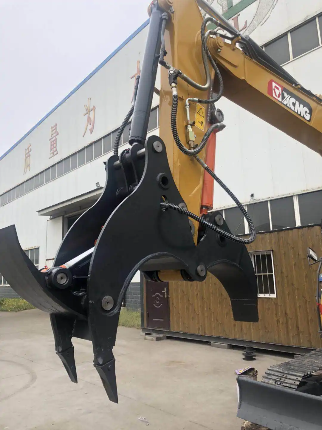 Excavator Tree Stumper VS Stump Puller
