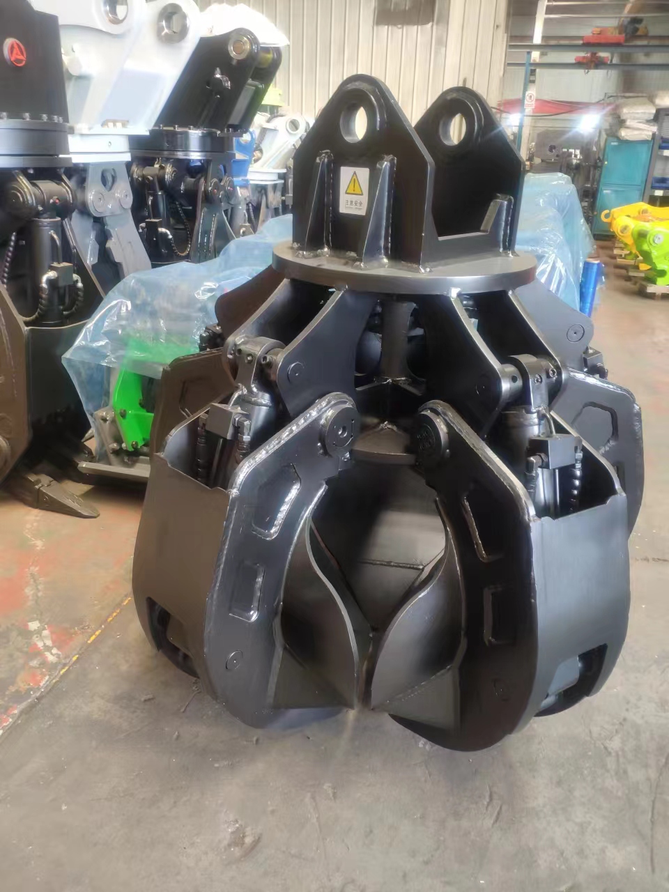 Excavator Metal Scrap