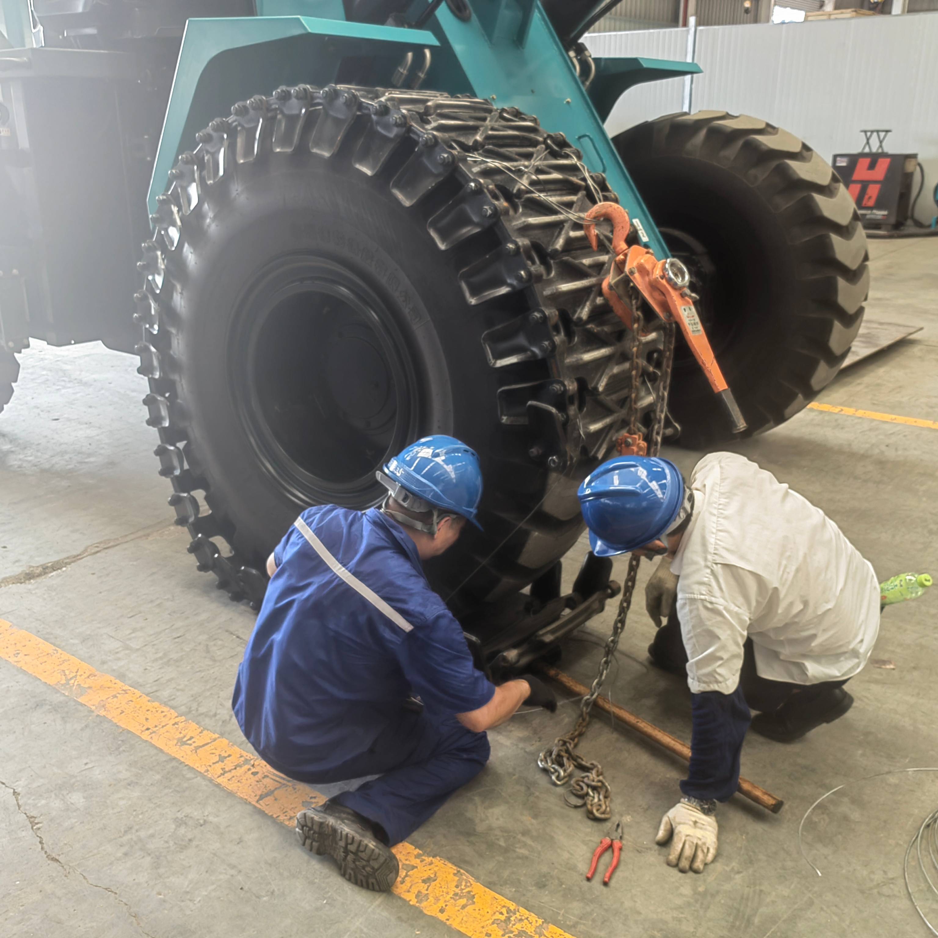 Loader Tire Protection Chain
